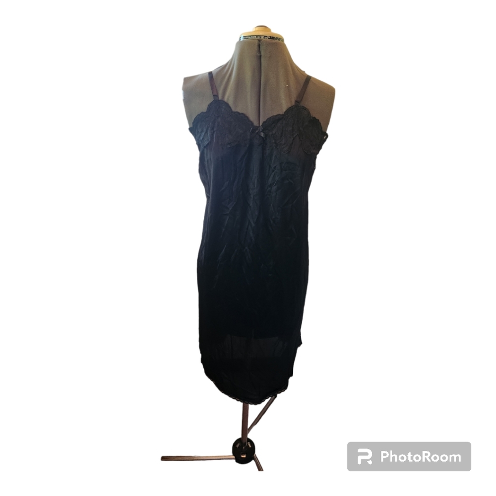 Vintage Ladies Blair Black Slip with lace details, Size 38
